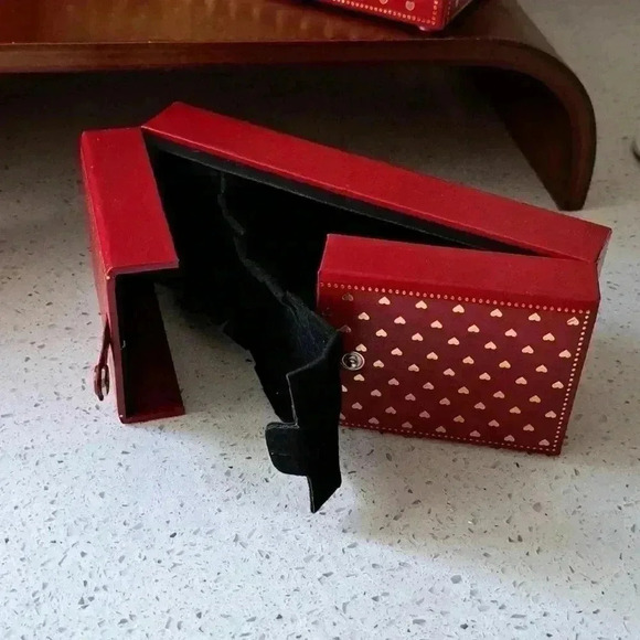 JEWELRY Holder for Personal use or Display for Jewelry Sales - Picture 5 of 10